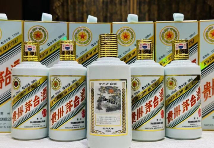 高开低走见一码打一个生肖，揭秘股市与生肖的神秘联系，揭秘股市与生肖的神秘联系，高开低走背后的生肖玄机