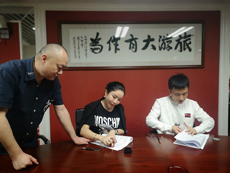 香港王中王一肖中持，探寻背后的故事与秘密，香港王中王一肖背后的故事与秘密探寻