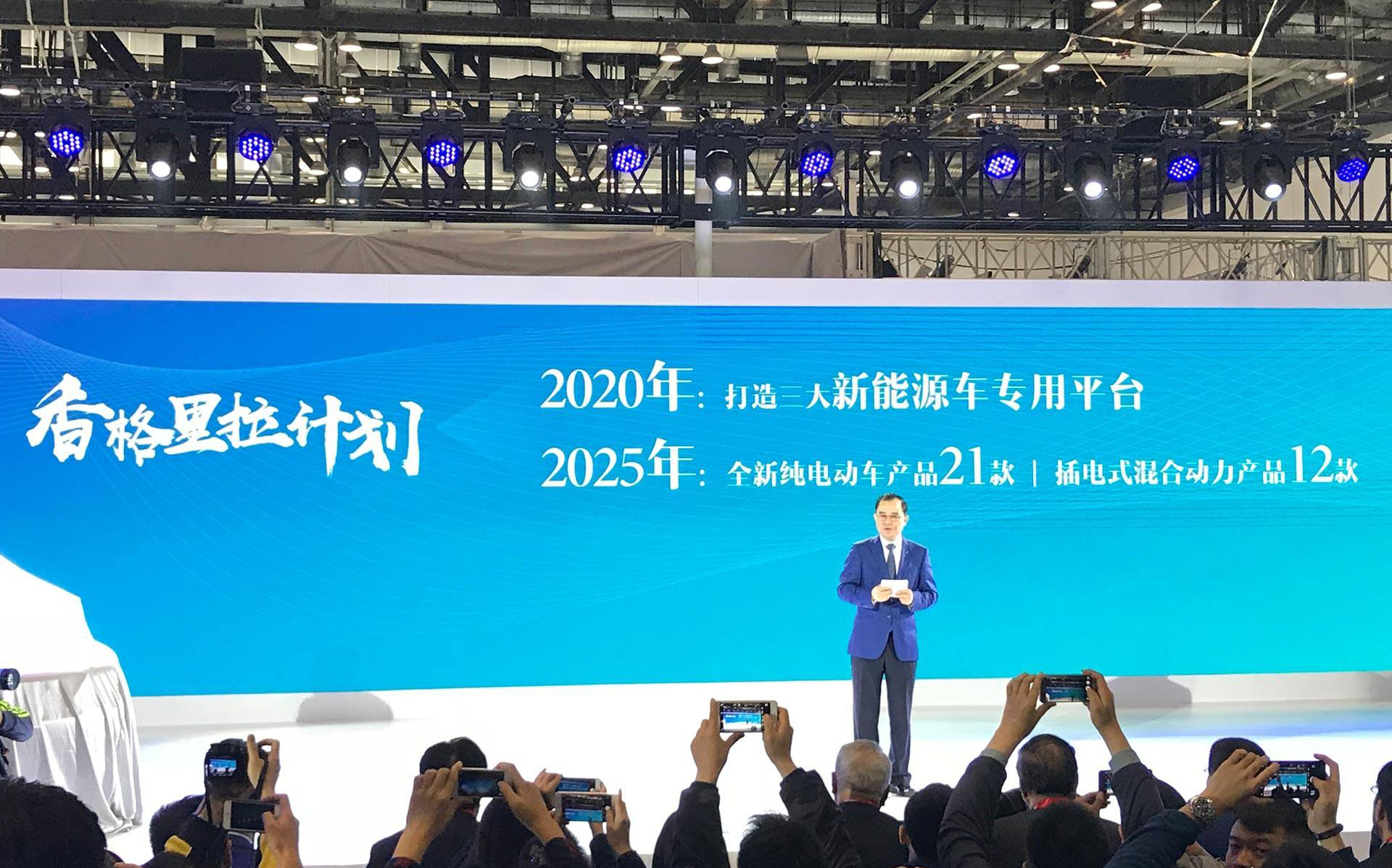 2025年新澳门免费资料大揭秘，澳门未来展望，揭秘新澳门免费资料大解密