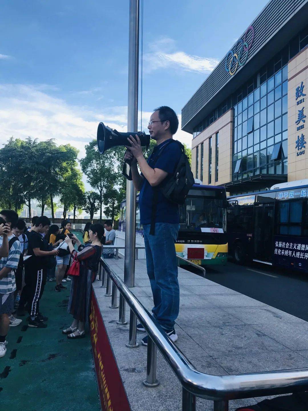王中王三期内必出特一肖，深度解析与预测策略，王中王三期内的特一肖预测，深度解析与策略展望