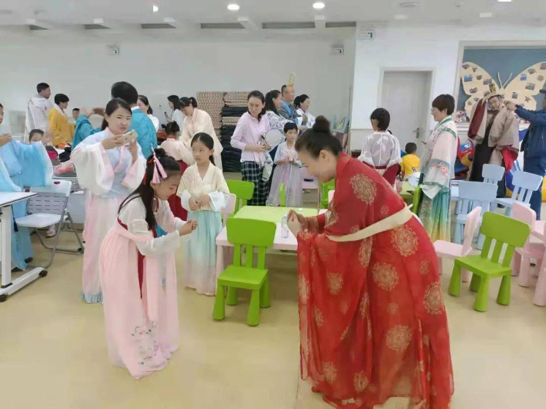 今日新鲜事，王中王与肖中的热议话题，今日热议焦点，王中王与肖中的话题热议