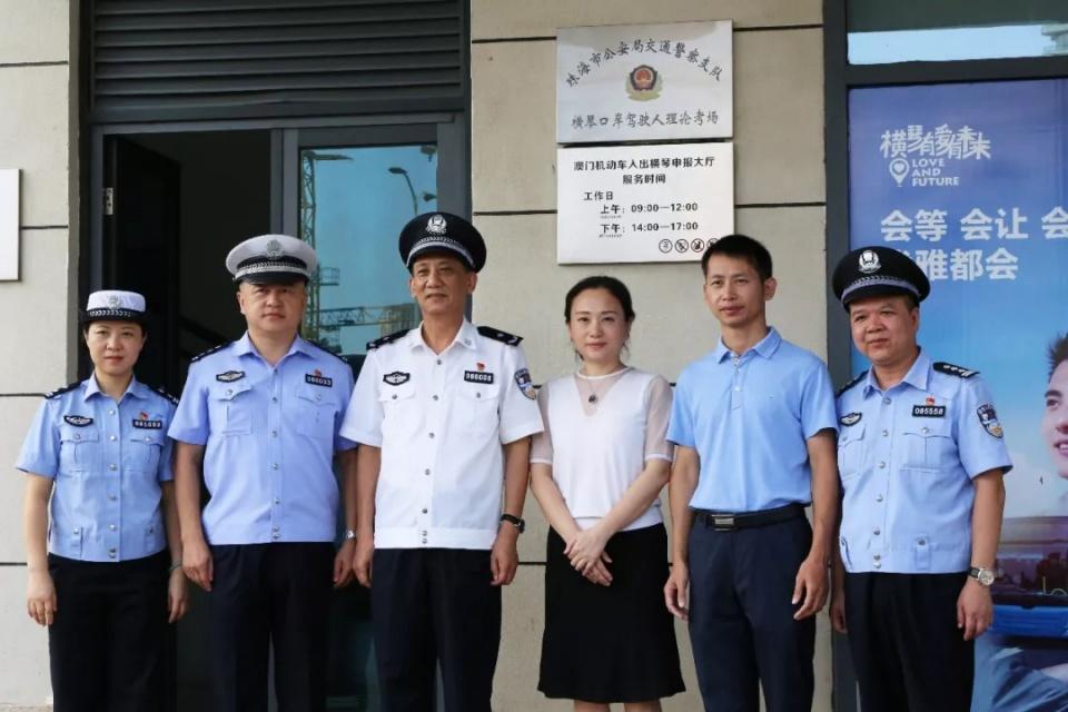 澳门今晚必开一肖挂牌——深度解析澳门生肖彩票的魅力与预测，澳门生肖彩票魅力揭秘与今晚必开一肖挂牌预测